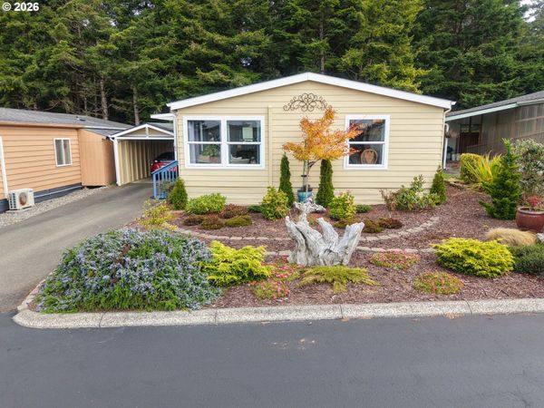 529 PUERTO VISTA DR, Coos Bay, OR 97420