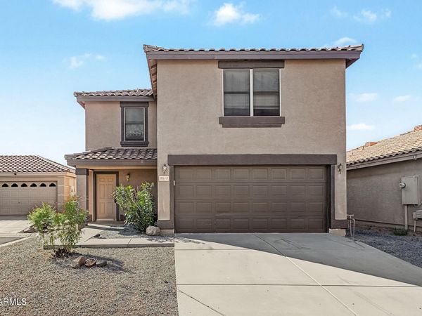 3513 S BOWMAN Road, Apache Junction, AZ 85119