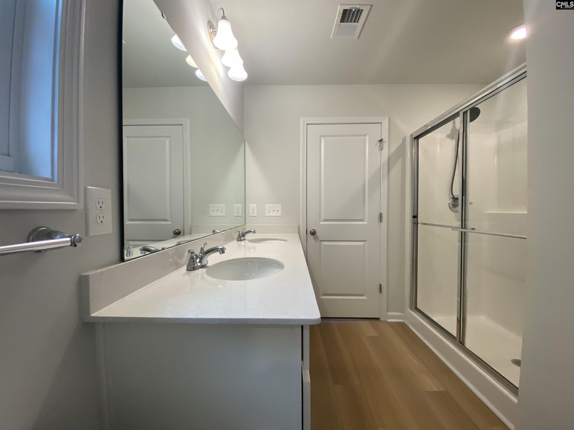 2384 Trakand Drive  Photo 12