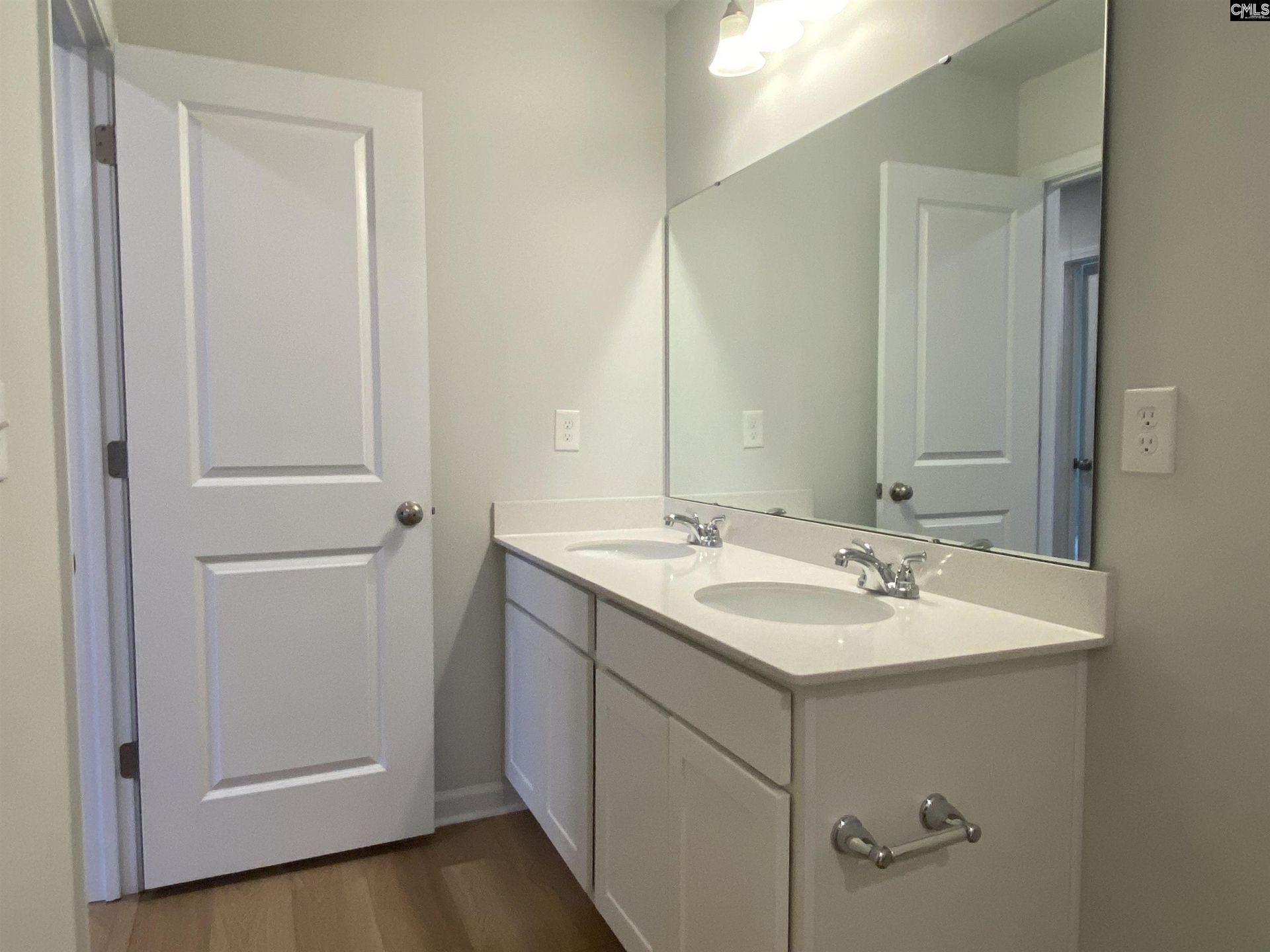 2384 Trakand Drive  Photo 17