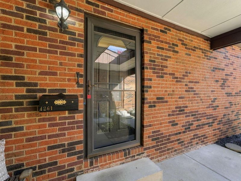 4261 Chaucer Lane , Columbus, OH 43220 Photo 48