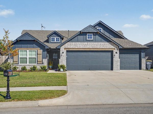 1705 E 138 Street, Glenpool, OK 74033