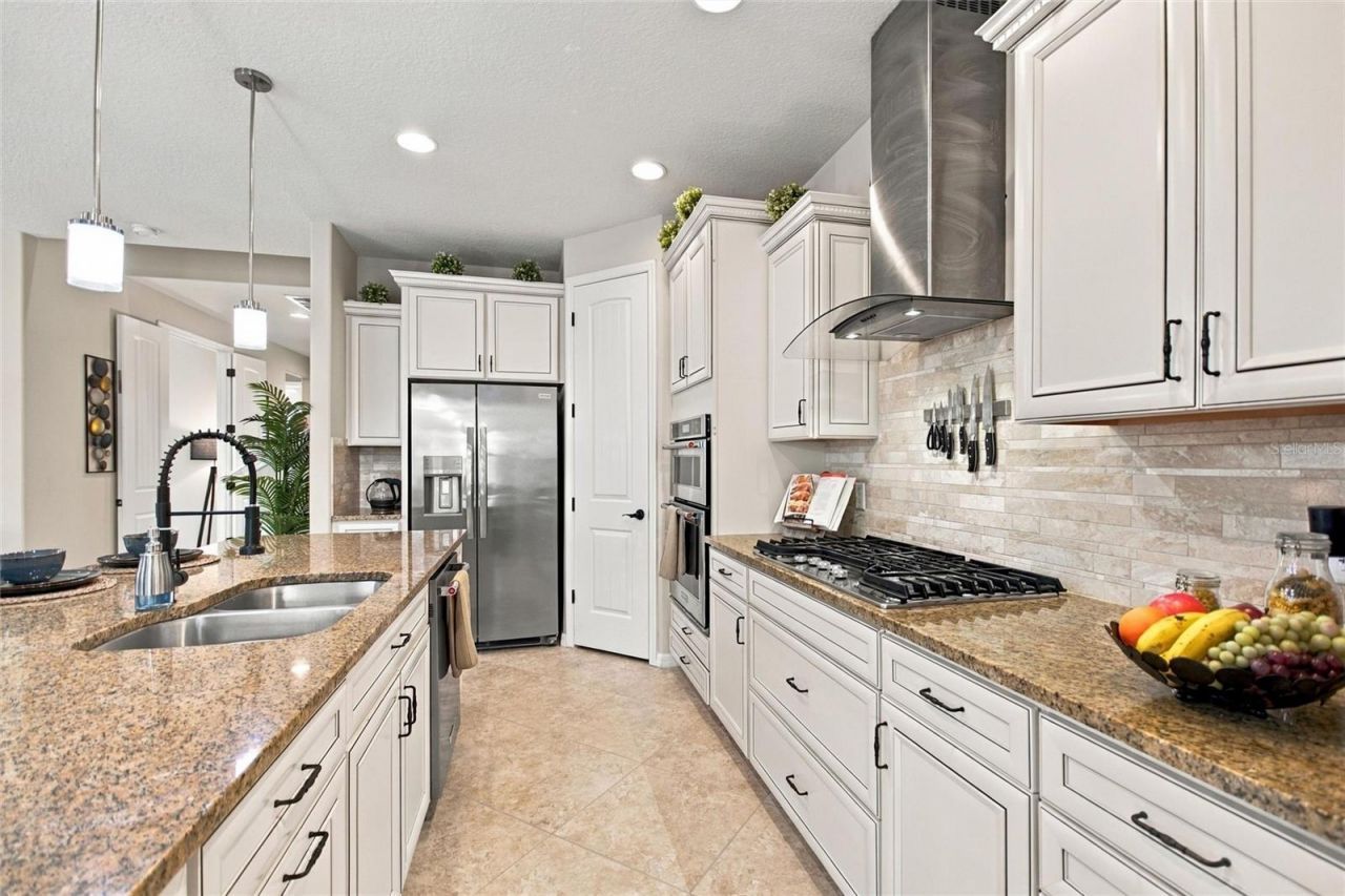 492 Pontevedra Rd, Davenport, FL 33896 Photo