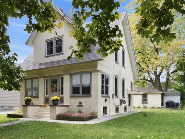 403 Grand Ave, Hartford, WI 53027