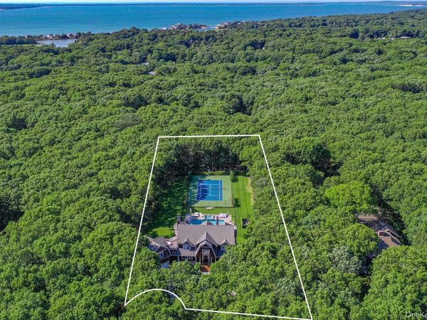 1766 Majors Path , Southampton, NY 11968
