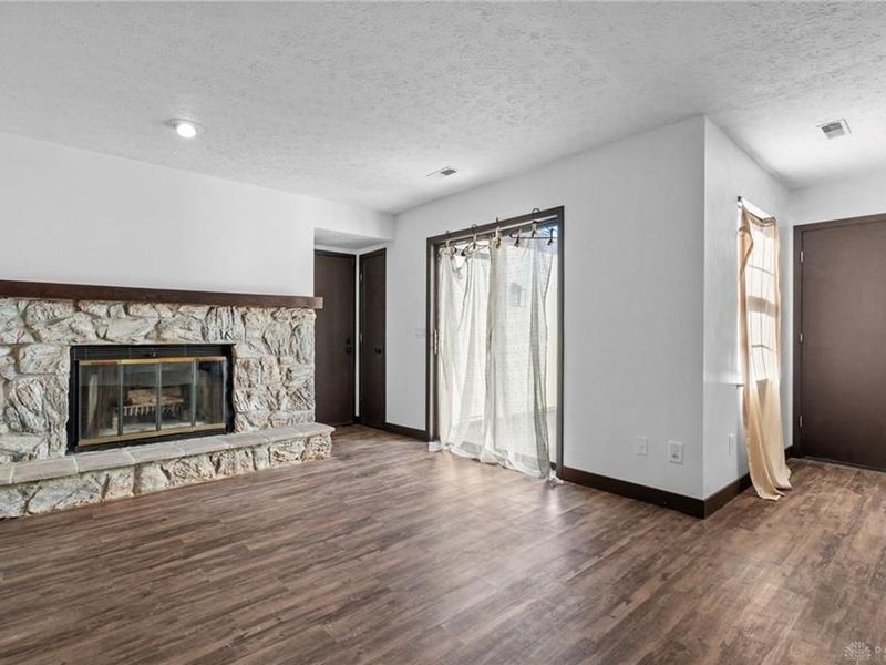 8621 Sea Pines Lane, Centerville, OH 45458 Photo 6