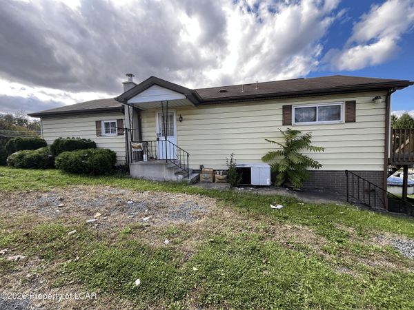 1220R Spring Street, Duryea, PA 18641