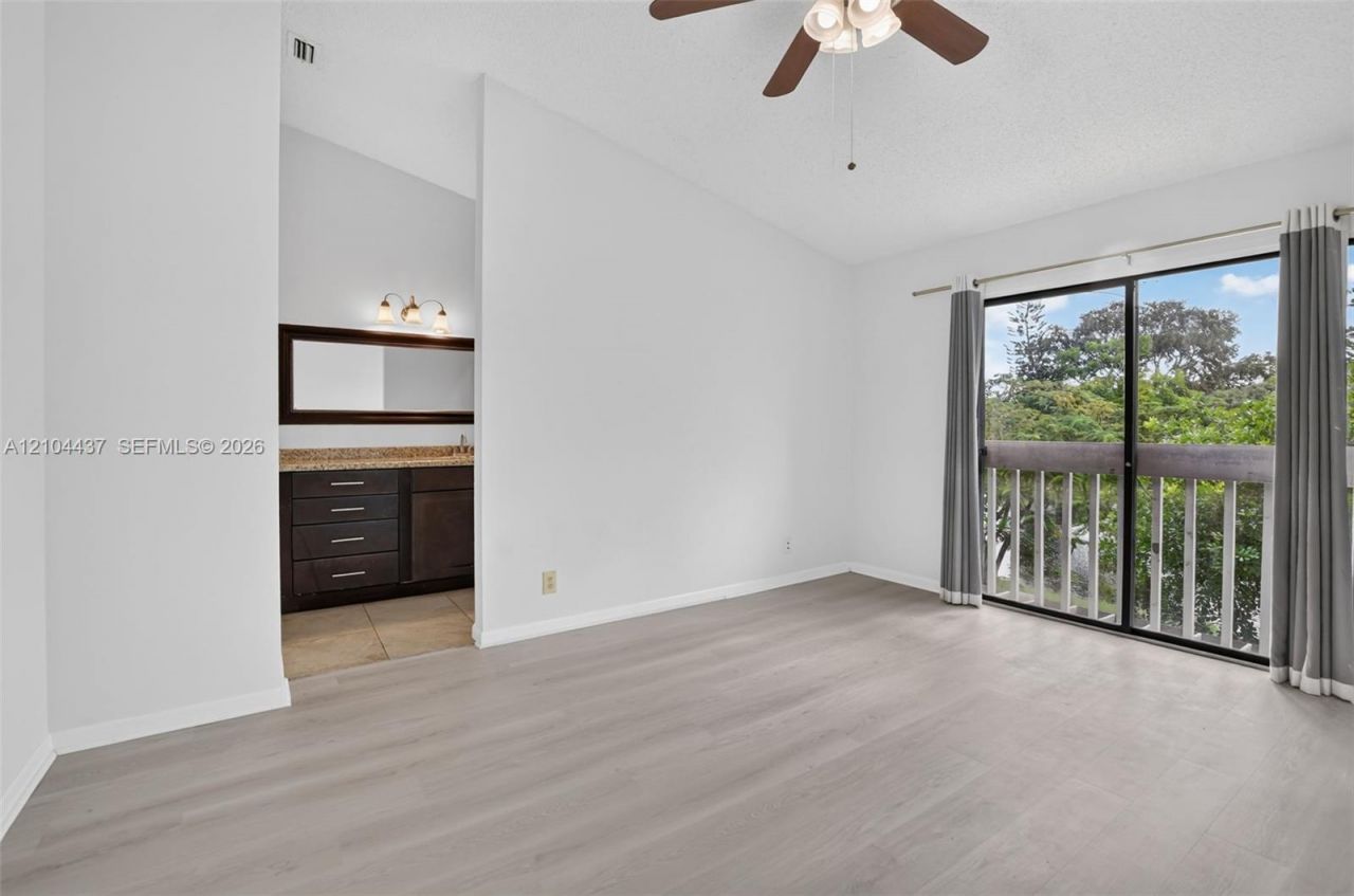 7690 Lago Del Mar Dr , Unit 407, Boca Raton, FL 33433 Photo