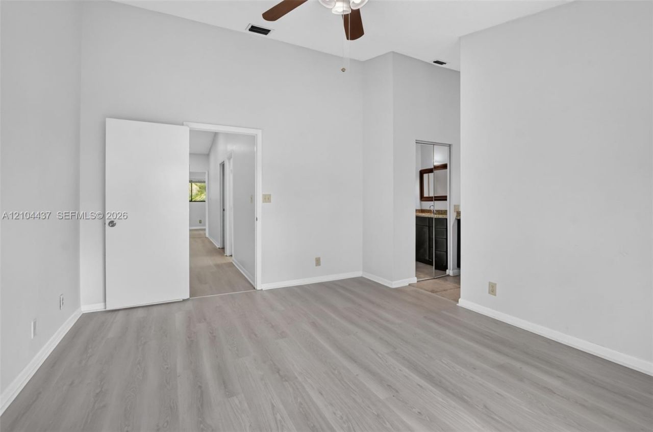 7690 Lago Del Mar Dr , Unit 407, Boca Raton, FL 33433 Photo