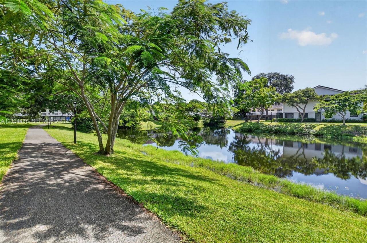 7690 Lago Del Mar Dr , Unit 407, Boca Raton, FL 33433 Photo