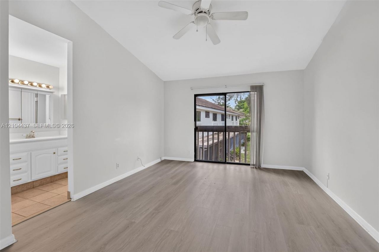 7690 Lago Del Mar Dr , Unit 407, Boca Raton, FL 33433 Photo