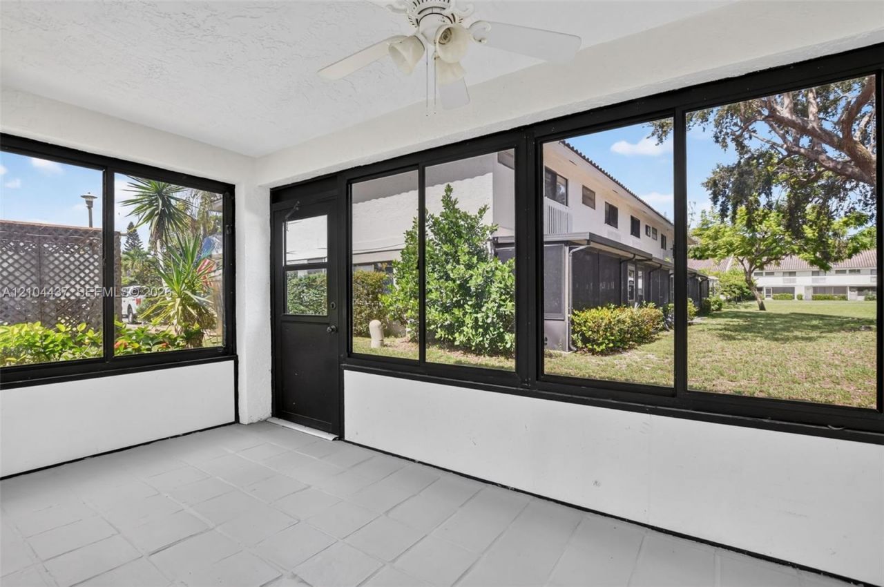 7690 Lago Del Mar Dr , Unit 407, Boca Raton, FL 33433 Photo