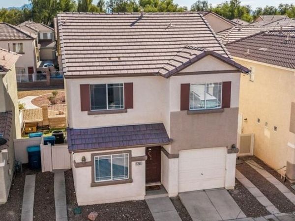5265 Paradise Skies Avenue , Las Vegas, NV 89156