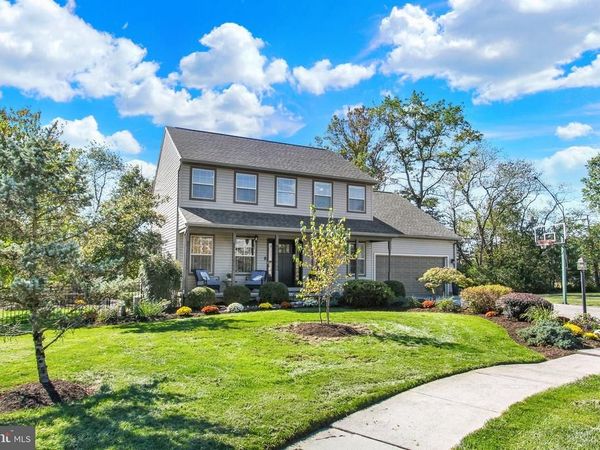 8 HEDGE ROW , GETTYSBURG, PA 17325