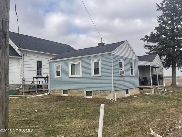 7950 Sugar Ridge Road , Bowling Green, OH 43402