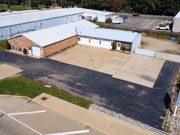 526 Bedford Road , Morris, IL 60450