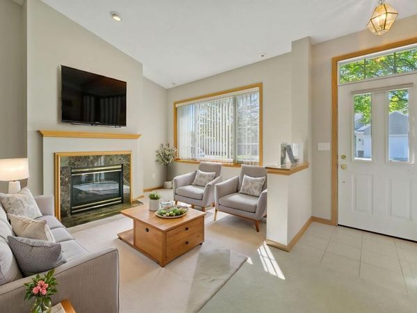 19724 Canary Path, Unit 106, Farmington, MN 55024