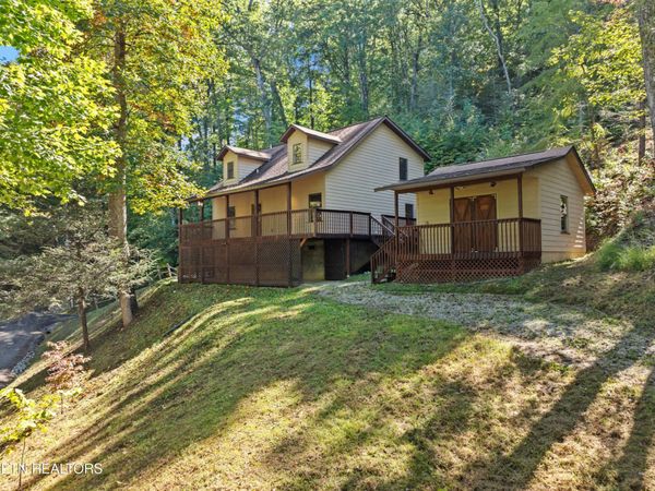3748 Ginseng Way , Sevierville, TN 37862
