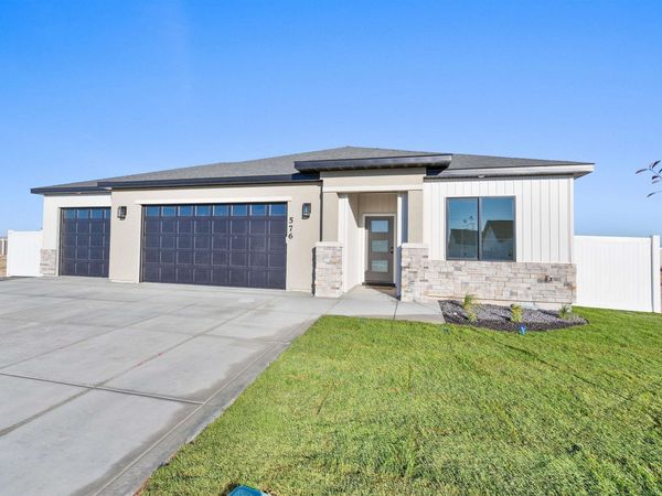 576 Sunspot Drive, Twin Falls, ID 83301
