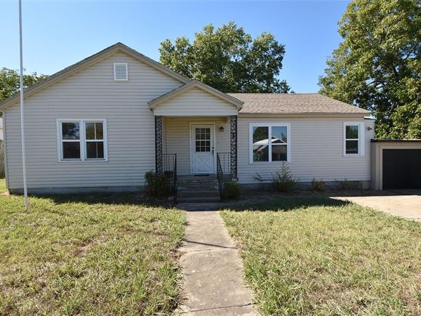 1323 Roosevelt Street, Seminole, OK 74868