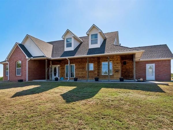 343871 E Newport Drive, Meeker, OK 74855