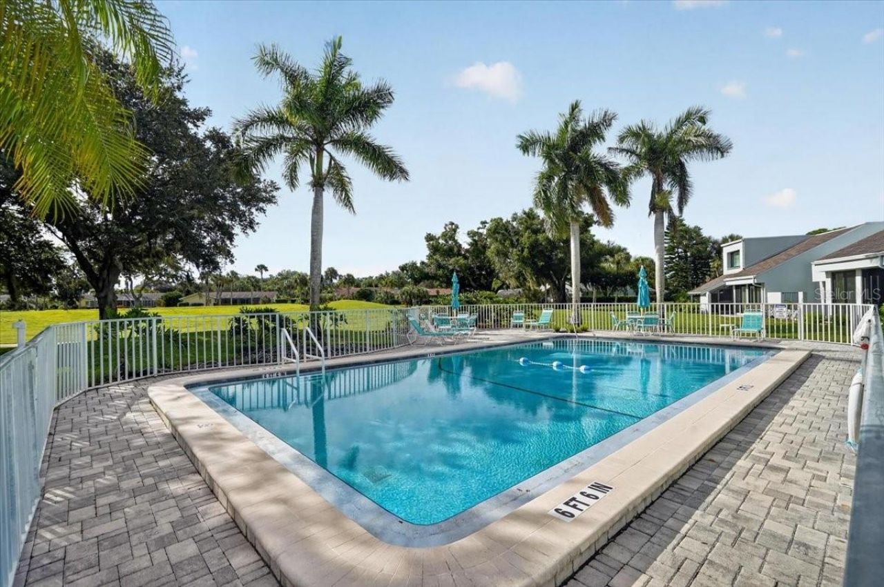 2319 Lakeside Mews , Unit B3, Sarasota, FL 34235 Photo