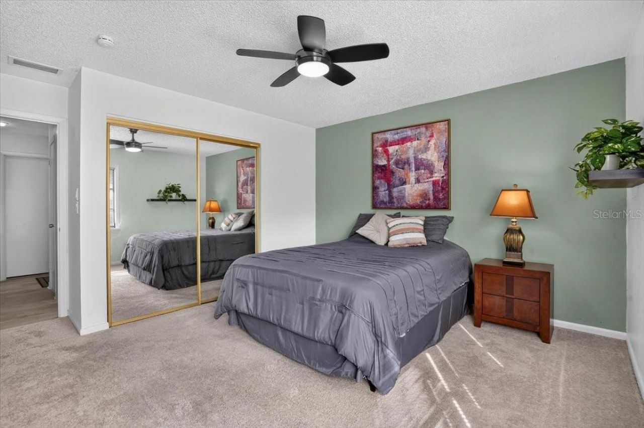 2319 Lakeside Mews , Unit B3, Sarasota, FL 34235 Photo