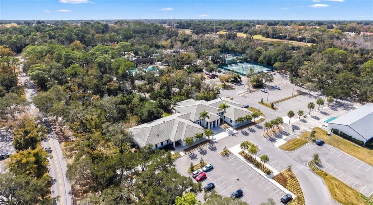 2319 Lakeside Mews , Unit B3, Sarasota, FL 34235 Photo