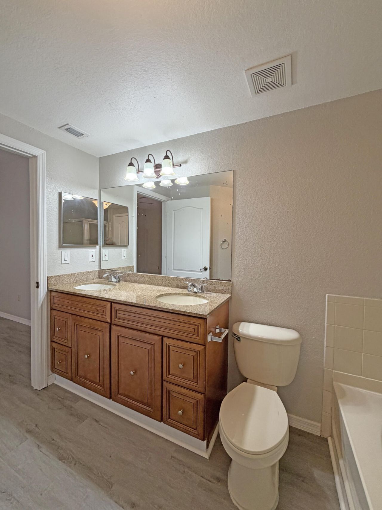 106 SW Peacock Boulevard, Unit 4-101, Port Saint Lucie, FL 34986 Photo