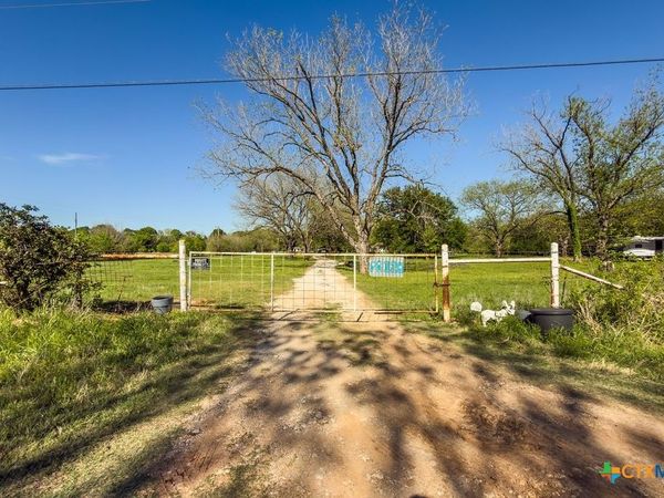 120 CR 3646, Clifton, TX 76634
