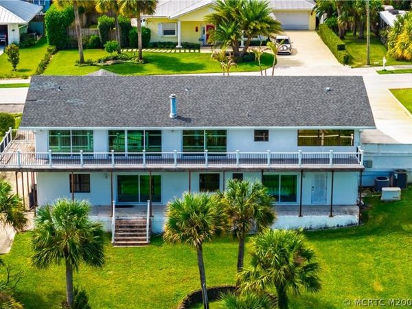 4203 NE Skyline Drive, Jensen Beach, FL 34957