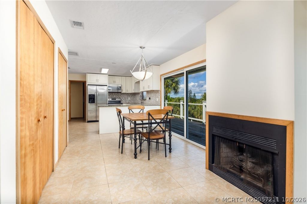 4203 NE Skyline Drive, Jensen Beach, FL 34957 Photo