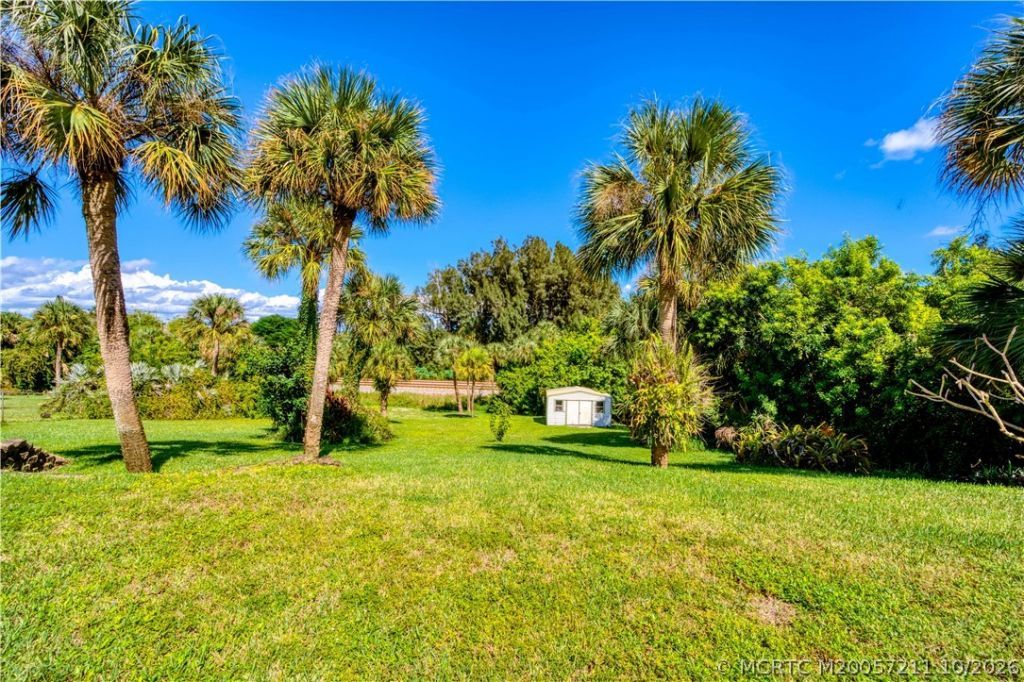 4203 NE Skyline Drive, Jensen Beach, FL 34957 Photo