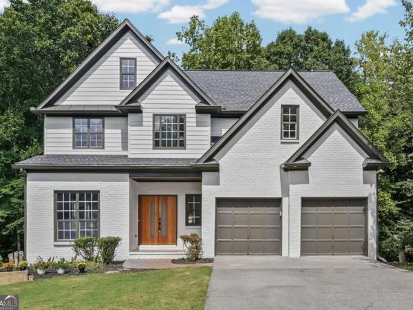 625 Kingsport Drive, Roswell, GA 30076