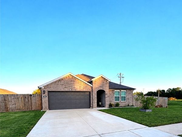800 Buffalo Avenue , Gentry, AR 72734