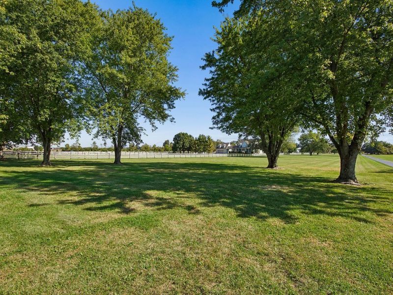 3166 Kropp Road , Grove City, OH 43123 Photo 6