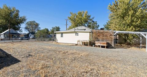 218 S Center Street, Yerington, NV 89447 Photo