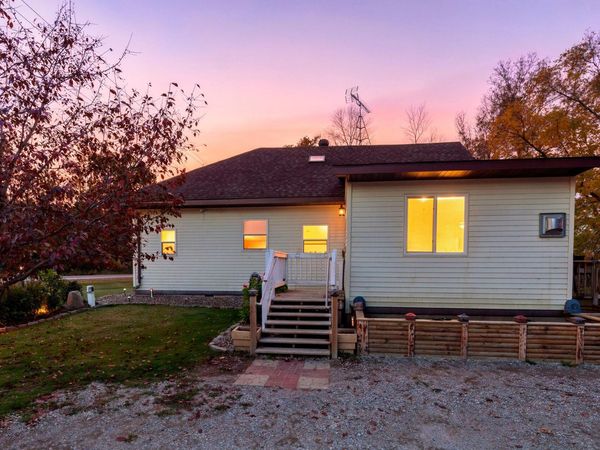 970 W Highway 27 , Wahkon, MN 56386