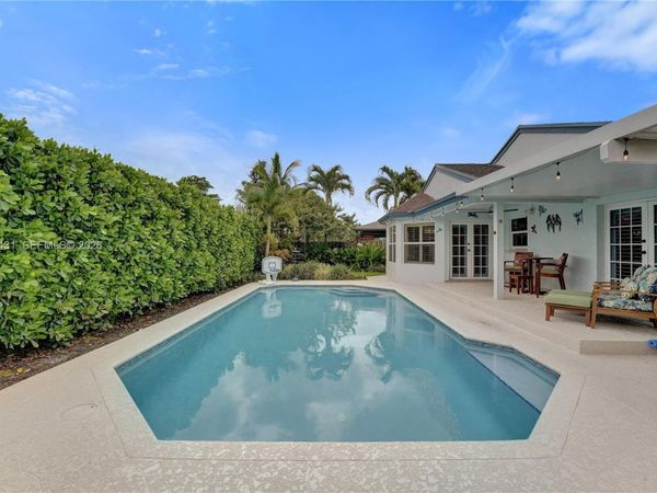 5306 SW 116th Ter, Cooper City, FL 33330