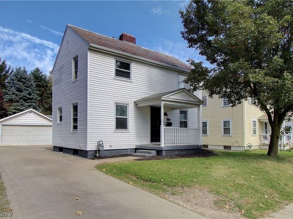 816 Devine Street , Alliance, OH 44601