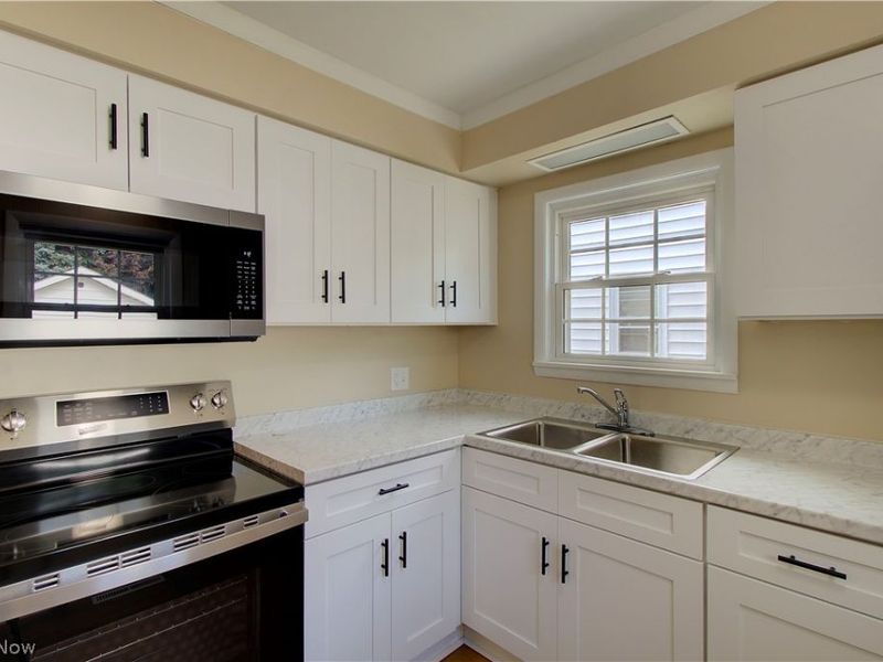 816 Devine Street, Alliance, OH 44601 Photo 11