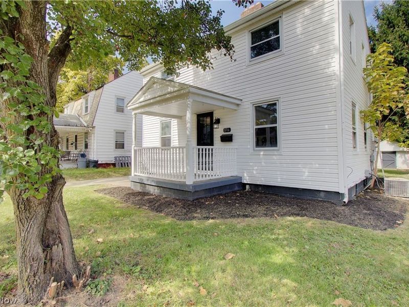816 Devine Street, Alliance, OH 44601 Photo 3