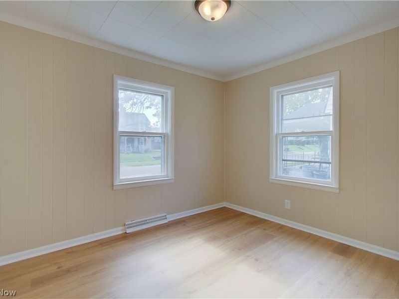 816 Devine Street, Alliance, OH 44601 Photo 9