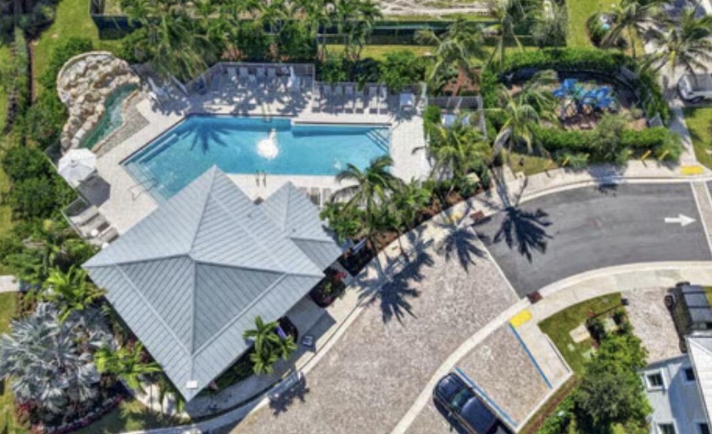 114 Royal Palm Circle, Tequesta, FL 33469 Photo