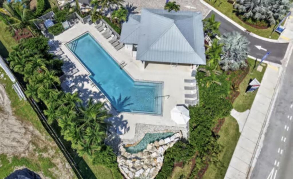 114 Royal Palm Circle, Tequesta, FL 33469 Photo