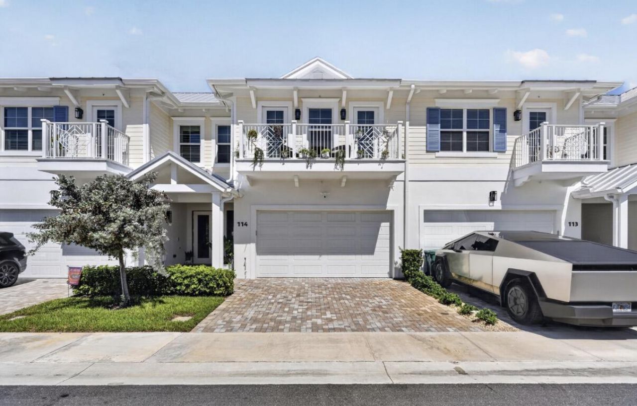 114 Royal Palm Circle, Tequesta, FL 33469 Photo