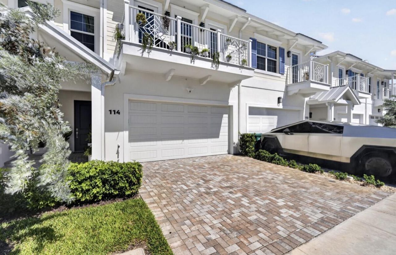 114 Royal Palm Circle, Tequesta, FL 33469 Photo