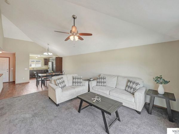 7343 N 19 Street, Lincoln, NE 68521