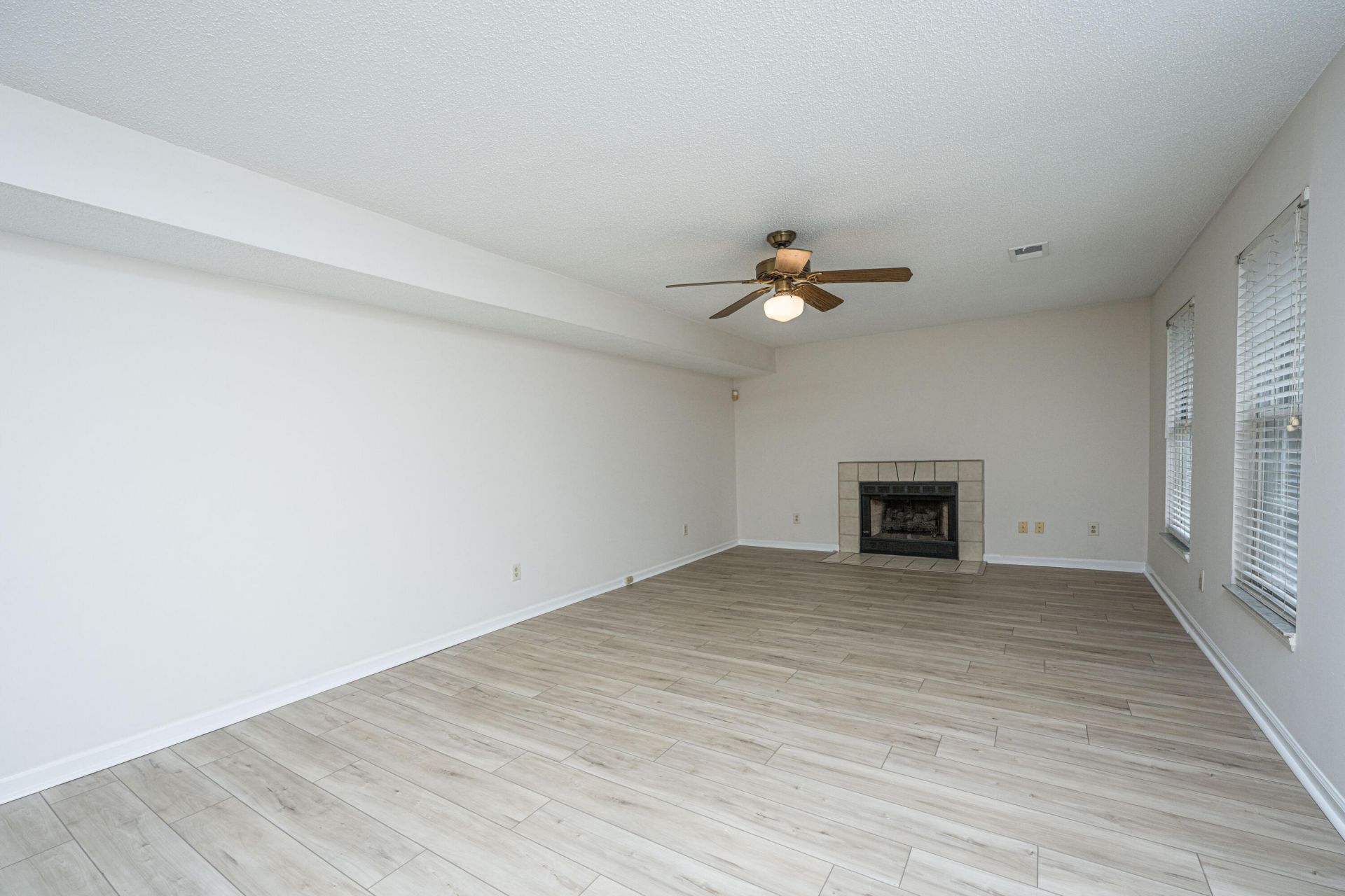 1409 Topaz Drive Photo 19