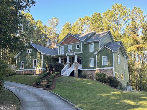 185 Georgetown Drive, Dallas, GA 30132